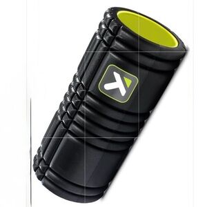 😎 NWT TriggerPoint Grid Level 2 Versatile Foam 13” Massage Roller in black